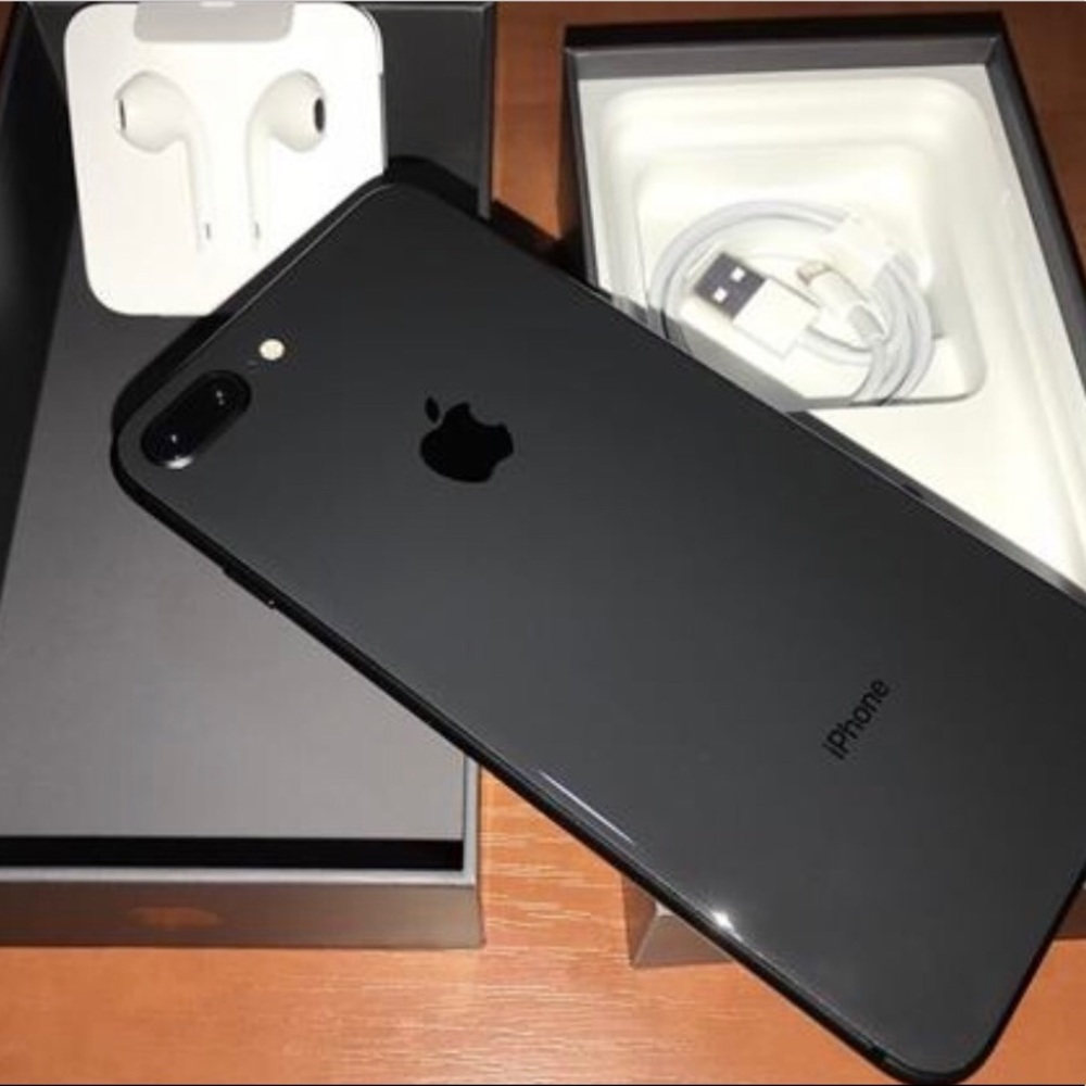 iPhone 8 ( Black )